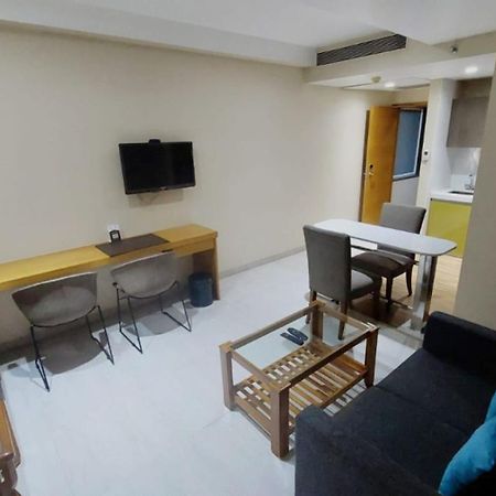 Hotel Suba Elite Vadodara Eksteriør bilde